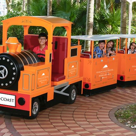 Hong Kong Gold Coast Hotel Экстерьер фото The Gold Coast Family Train