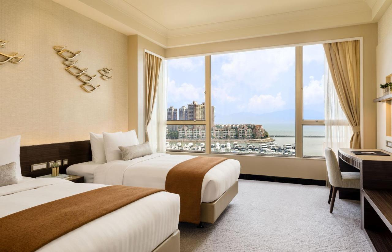 Hong Kong Gold Coast Hotel Экстерьер фото Deluxe Room