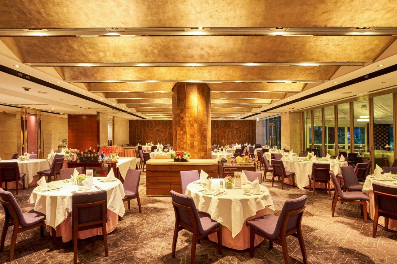 Hong Kong Gold Coast Hotel Экстерьер фото The interior of the restaurant