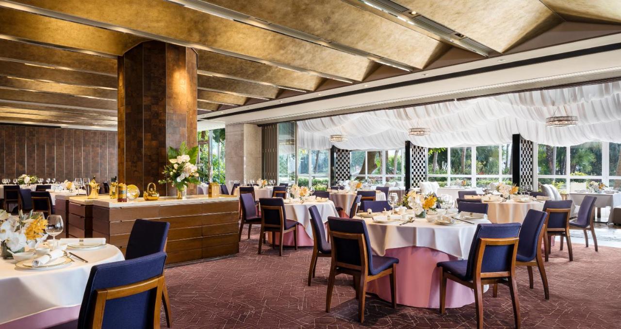 Hong Kong Gold Coast Hotel Экстерьер фото The interior of the restaurant
