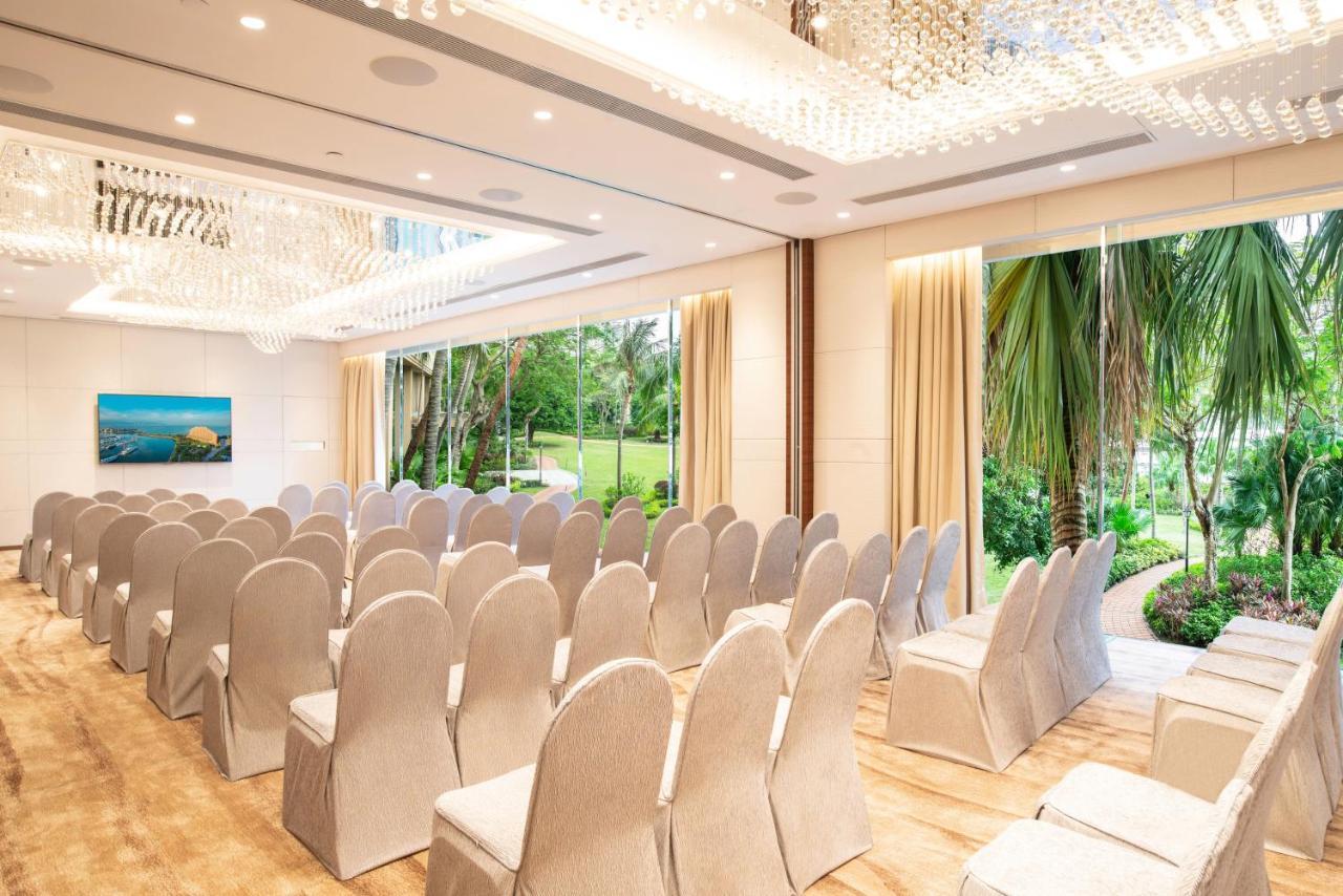 Hong Kong Gold Coast Hotel Экстерьер фото The Garden Hall